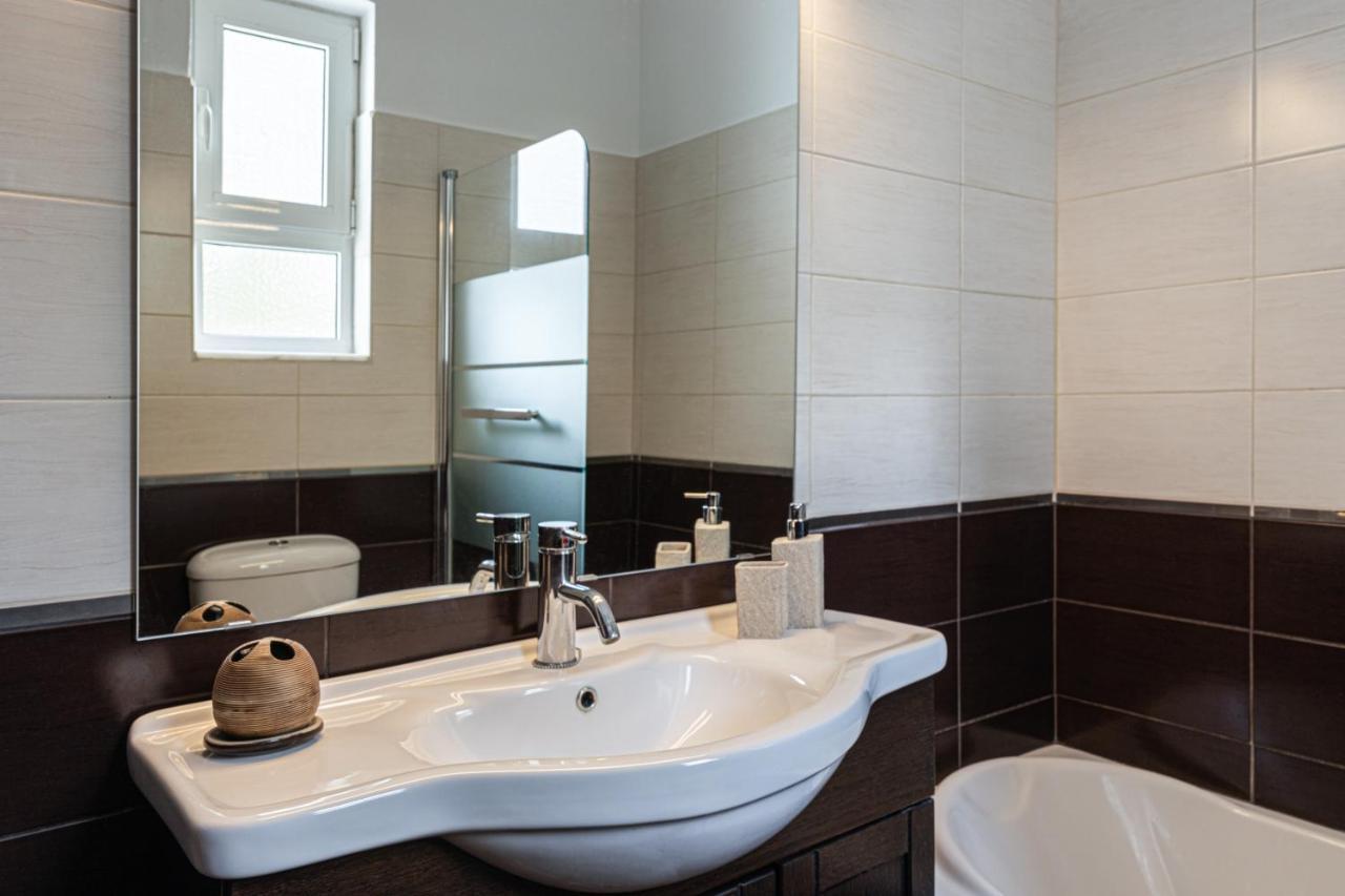 Villa Mamma Mia Gennadi Extérieur photo